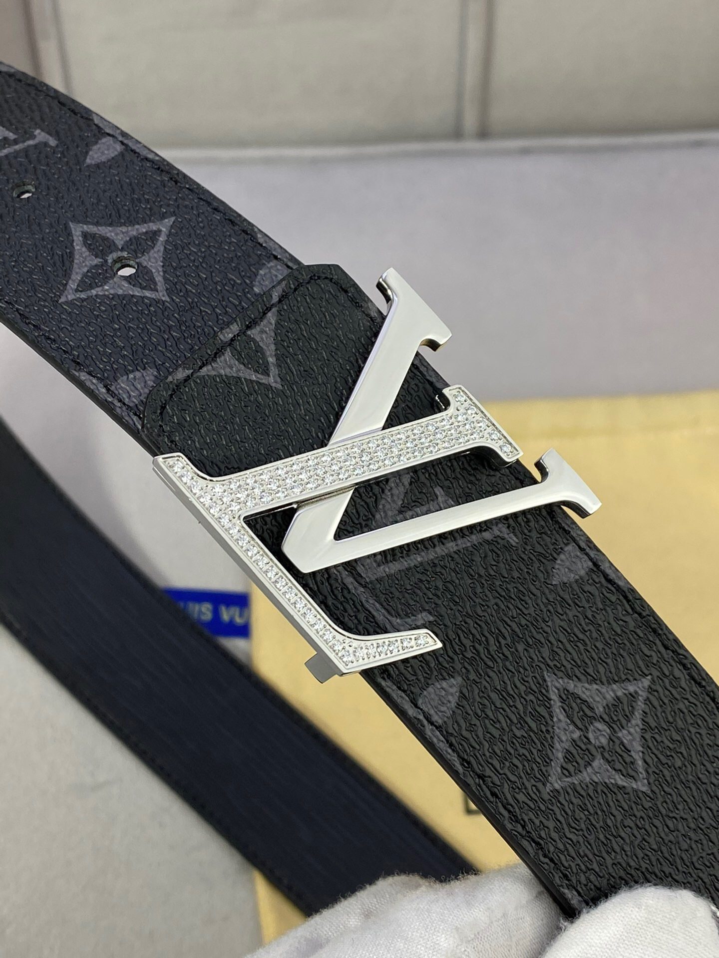 Louis Vuitton LV Diamond Reversible Belt Monogram Eclipse, LV Women Belt M0366V