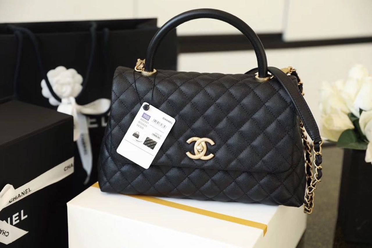 Chanel Large Flap Bag With Top Handle Black For Women, Women’s Handbags, Shoulder And Crossbody Bags 11in/28cm A92991