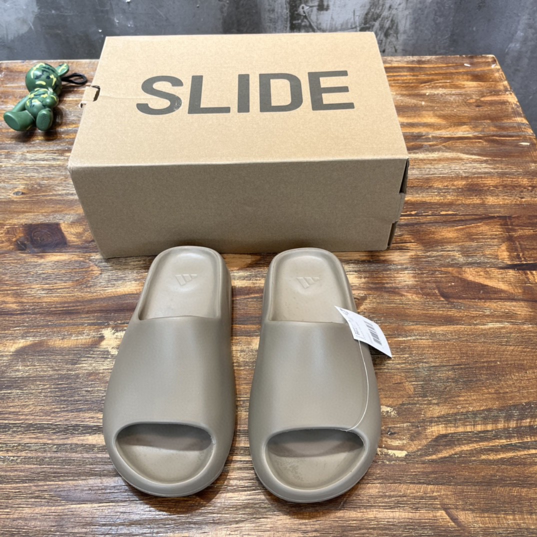 adidas yeezy Slides Gray For Men