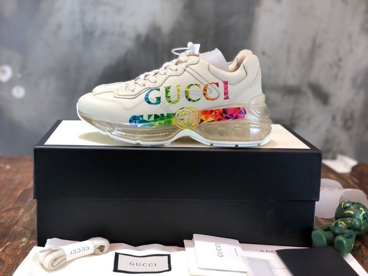 Gucci Women’s Rhyton Gucci logo Sneaker White For Women GG
