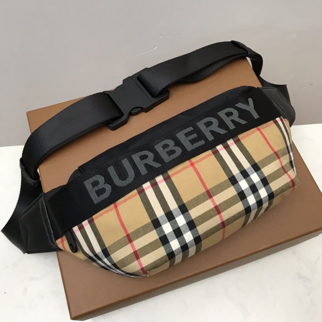 Burberry Vintage Check Nylon Sonny Bum Bag For Men, Men’s Bags 12.2in/31cm 80265571