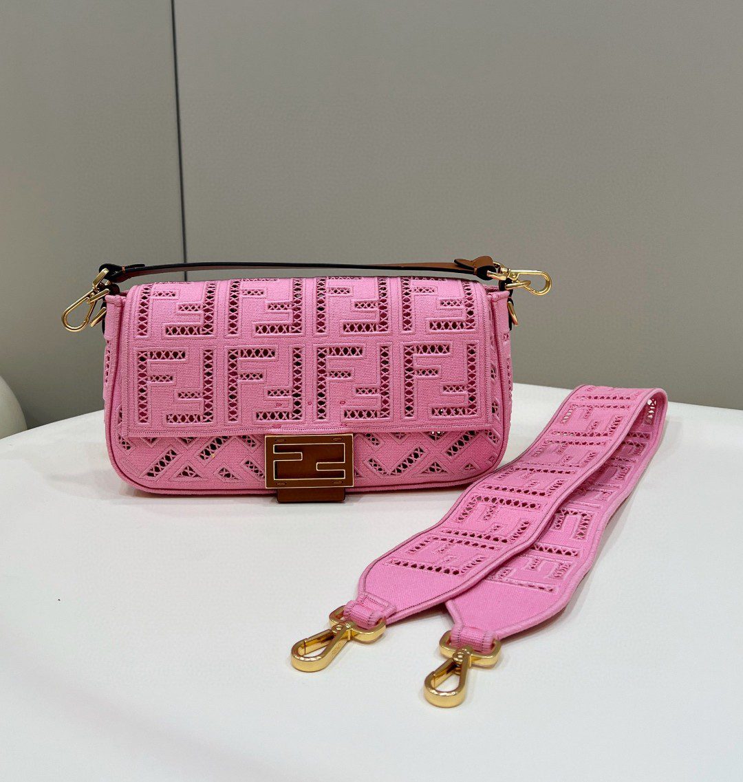 Fendi Baguette Pink with Embroidery Medium Bag For Woman 28cm/11in