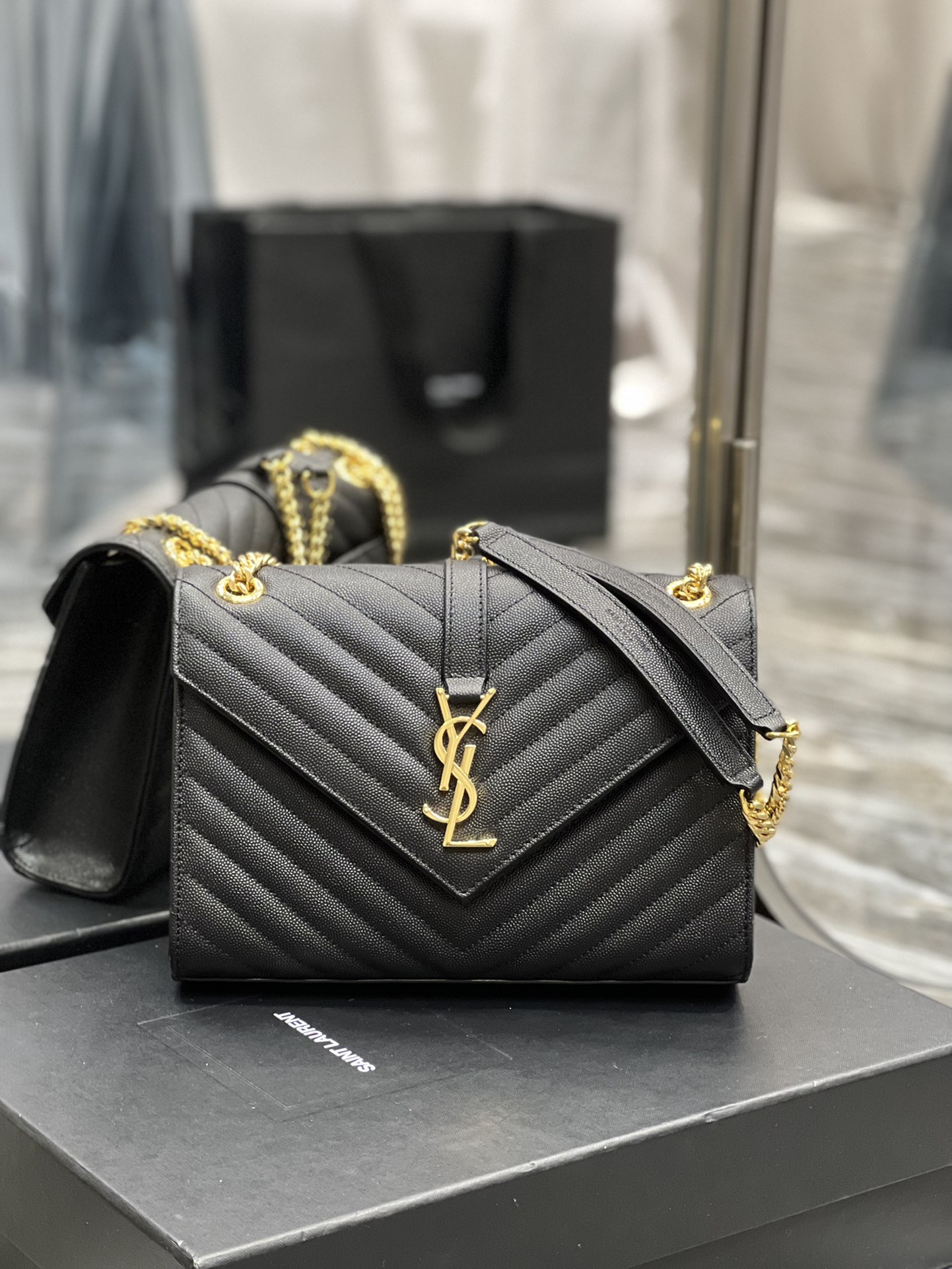 Yves Saint Laurent College Medium Chain Bag Black Gold Toned Hardware For Women 9.4in/24cm YSL 600279BRM071000