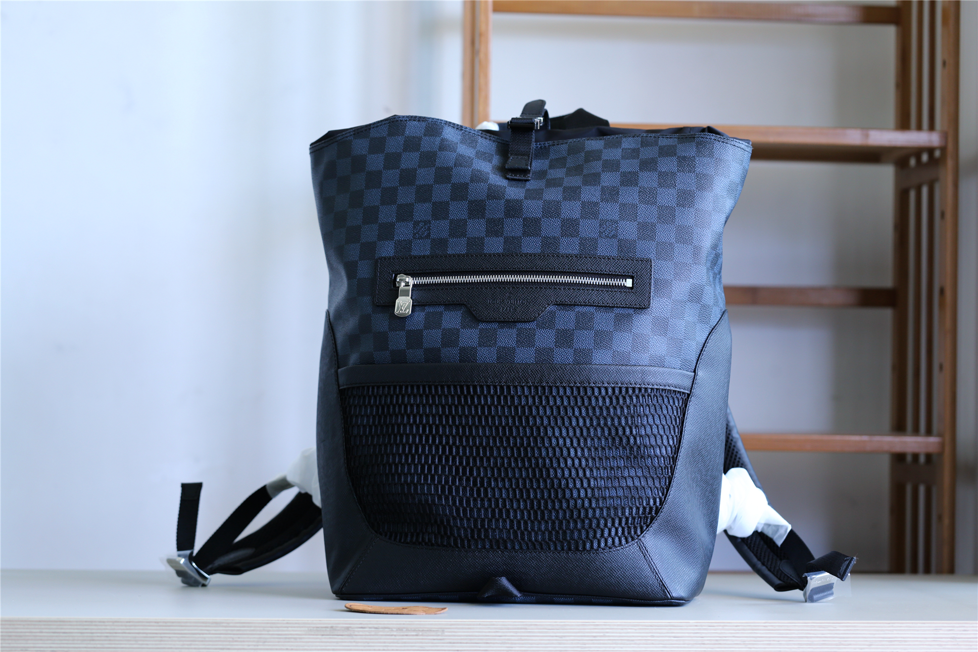 Louis Vuitton Matchpoint Backpack Damier Cobalt Taiga For Men, Men’s Bags 51cm LV N40009