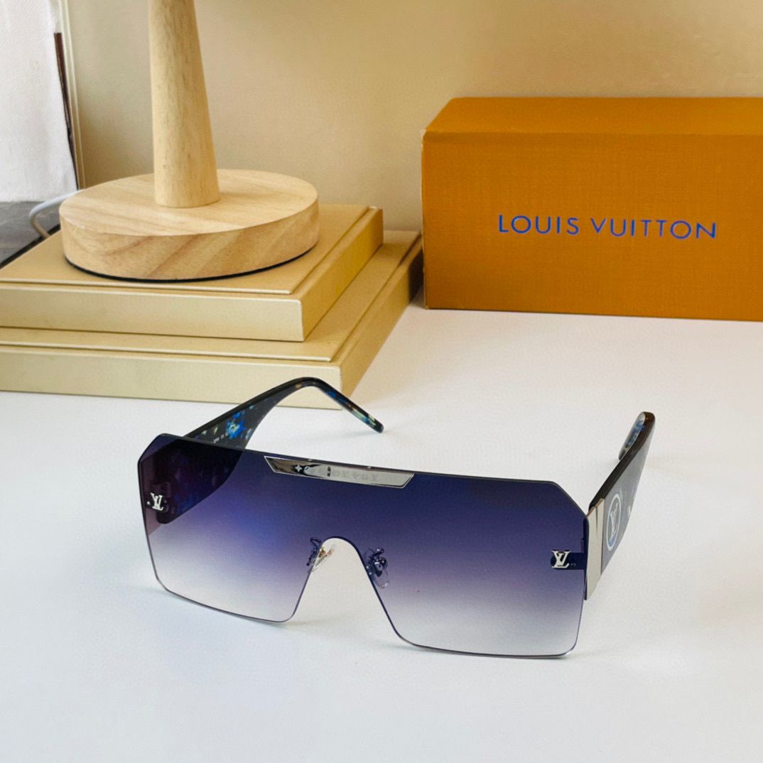 Louis Vuitton Waimea L Sunglasses