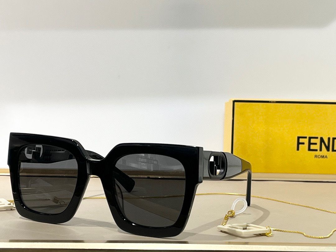 Fendi Disco Fashion Sunglasses