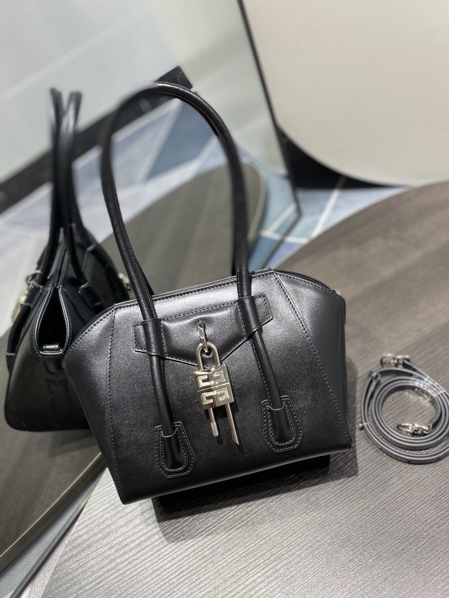 Givenchy Mini Antigona Lock Bag Black For Women, Women’s Handbags, Shoulder Bags 8.7in/22cm GVC