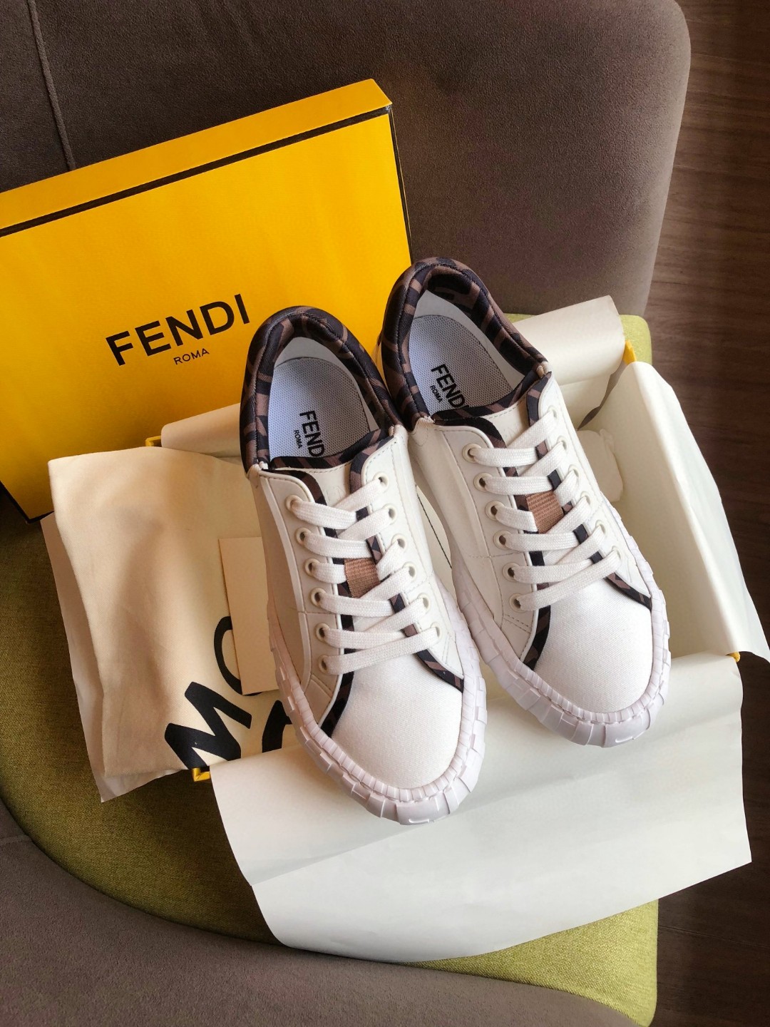 Fendi Force FF Lace-Ups Sneakers White For Men 7E1414AF5A