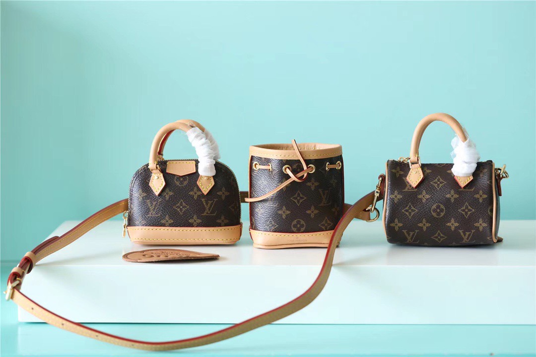 Louis Vuitton Trio Mini Icones Monogram Canvas For Women, Women’s Handbags, Shoulder Bags And Crossbody Bags 43.3in/110cm LV M81081