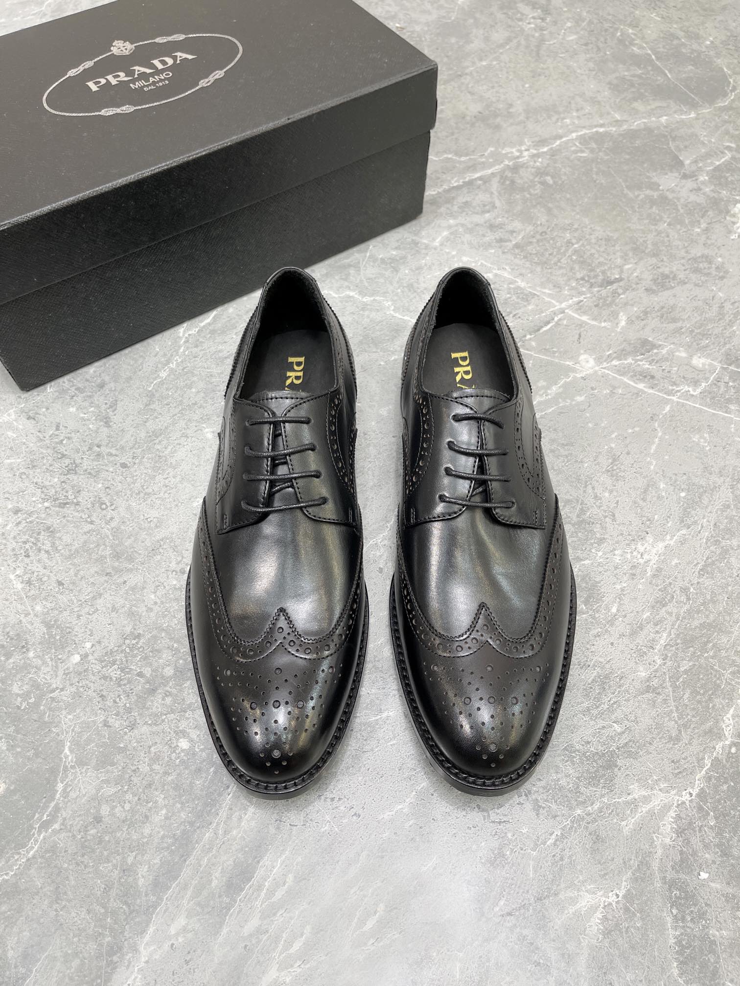 Prada Brushed Oxford Shoes Black For Men 1in/25mm Prada