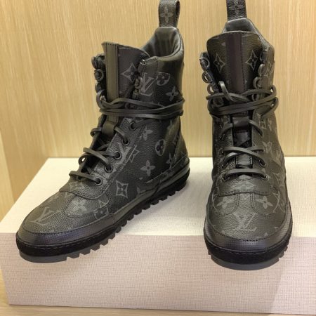 Louis Vuitton Metropolis Flat Ranger Monogram Denim Black For Women LV