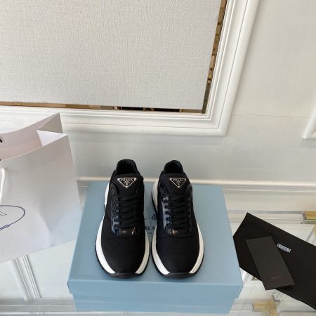 Prada Prax 01 Nylon Sneakers Black For Women Prada P00618381