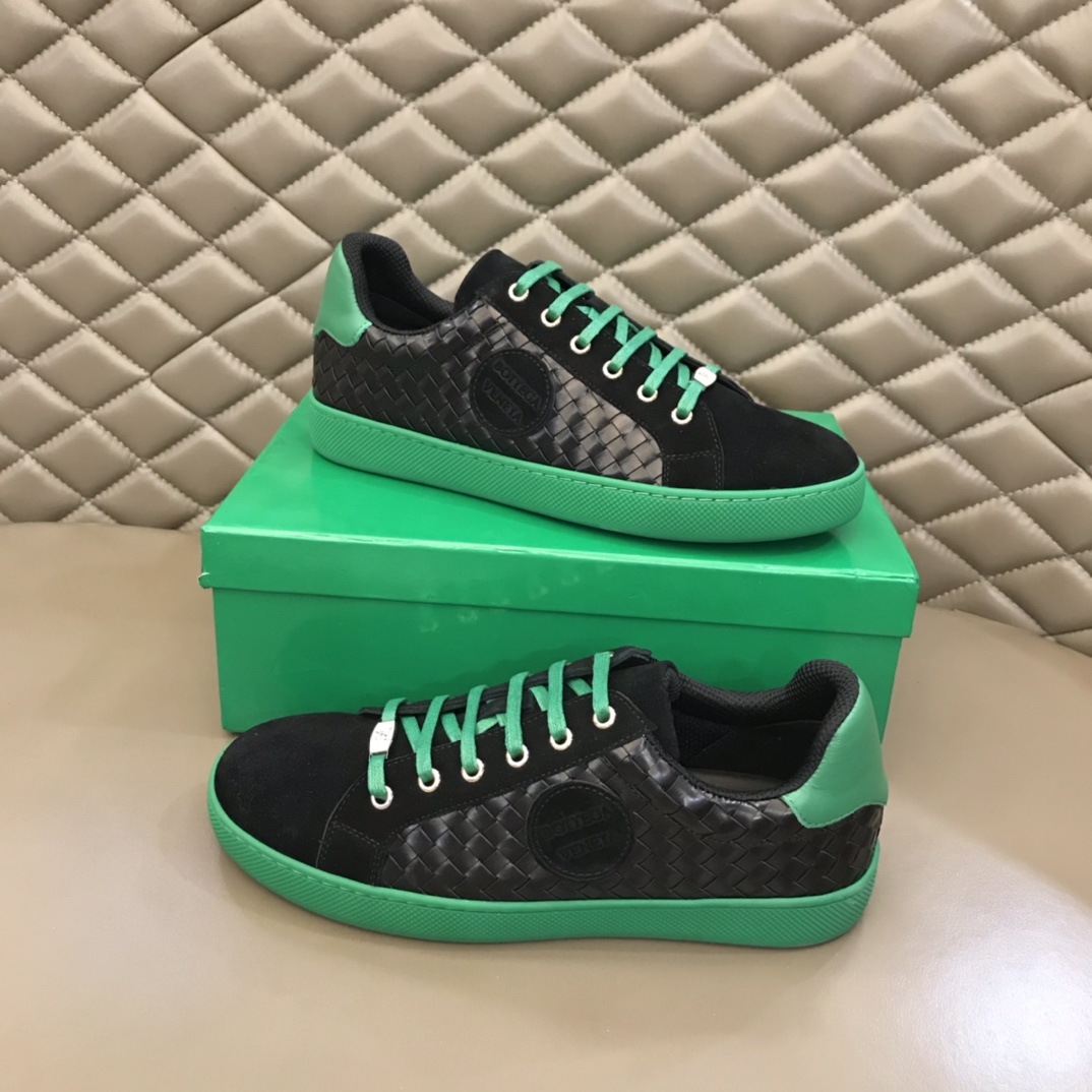 Bottega Veneta Men’s With Logo Black Sneakers Black And Green For Men 85024