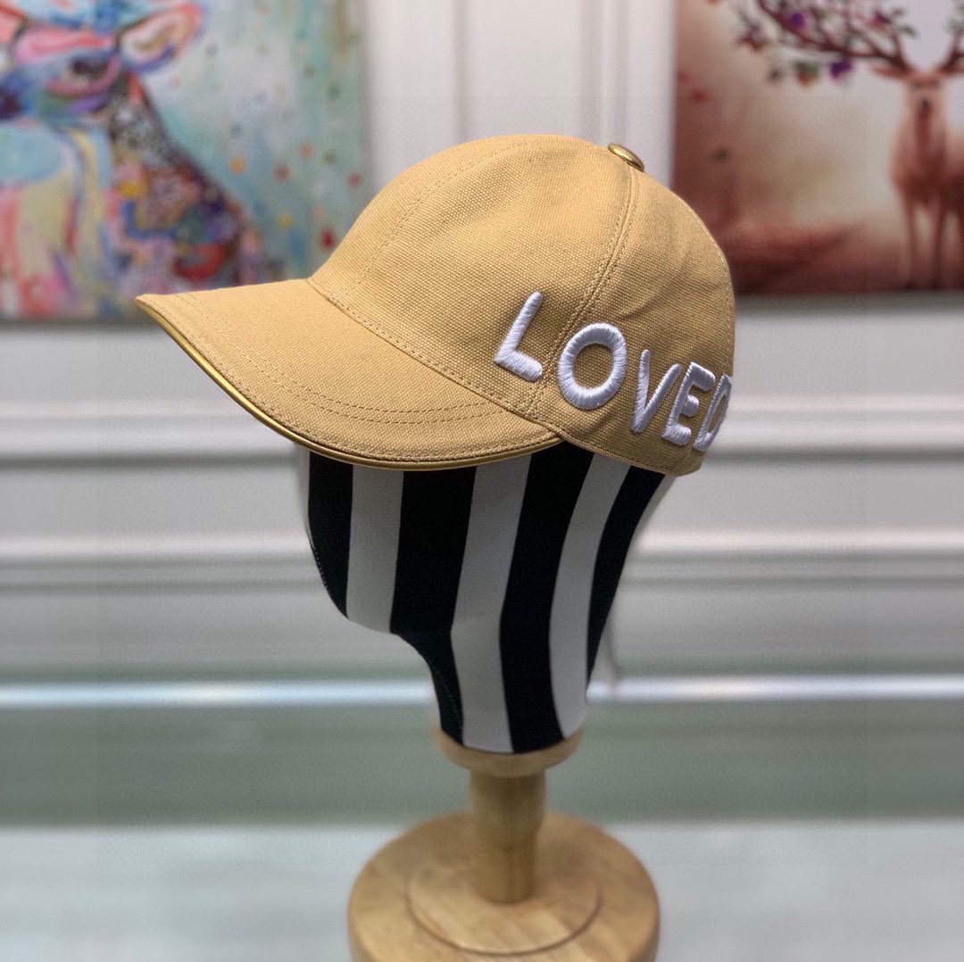 GUCCI Canvas Baseball Cap Beige