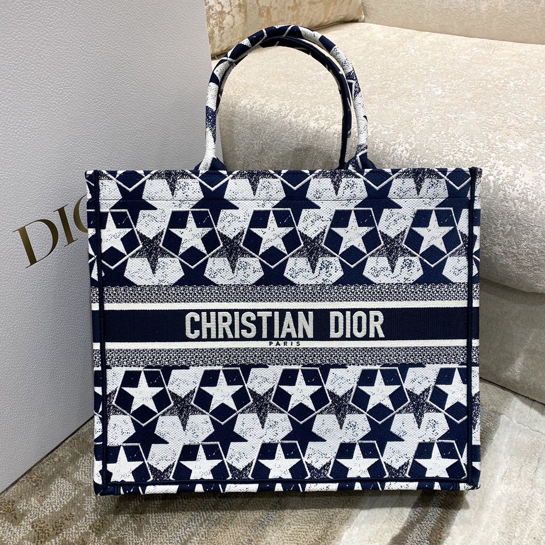 Christian Dior Large Dior Book Tote Blue and White Dior Étoile Embroidery, Blue/White, For Women Women’s Handbags, 41cm CD M1286ZTQX_M928