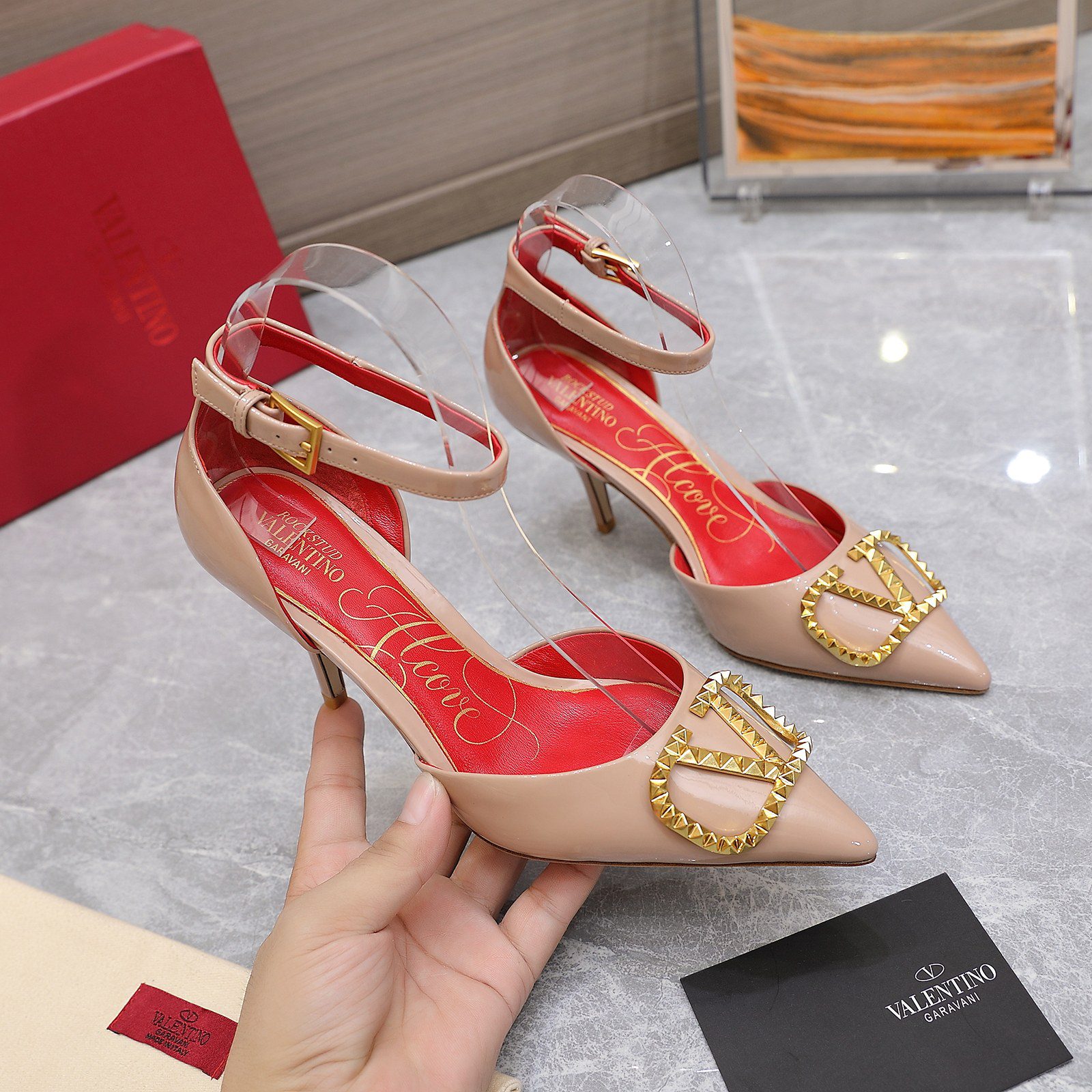 Valentino Garavani Rockstud Alcove Pumps Beige For Women