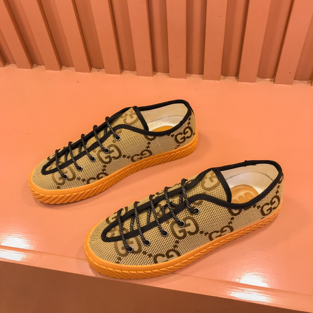 Gucci Men’s Maxi Gucci Sneaker Yellow For Men ‎‎‎703688 UKOH0 2590