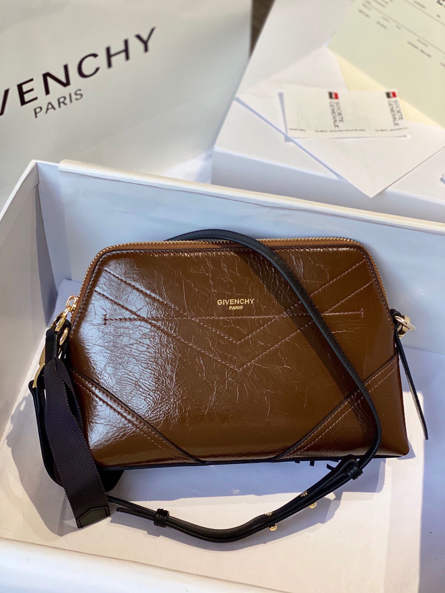 Givenchy AAA Quality Messenger Bag Brown For Women, Women’s Handbags, Shoulder And Crossbody Bags 9.8in/25cm GVC