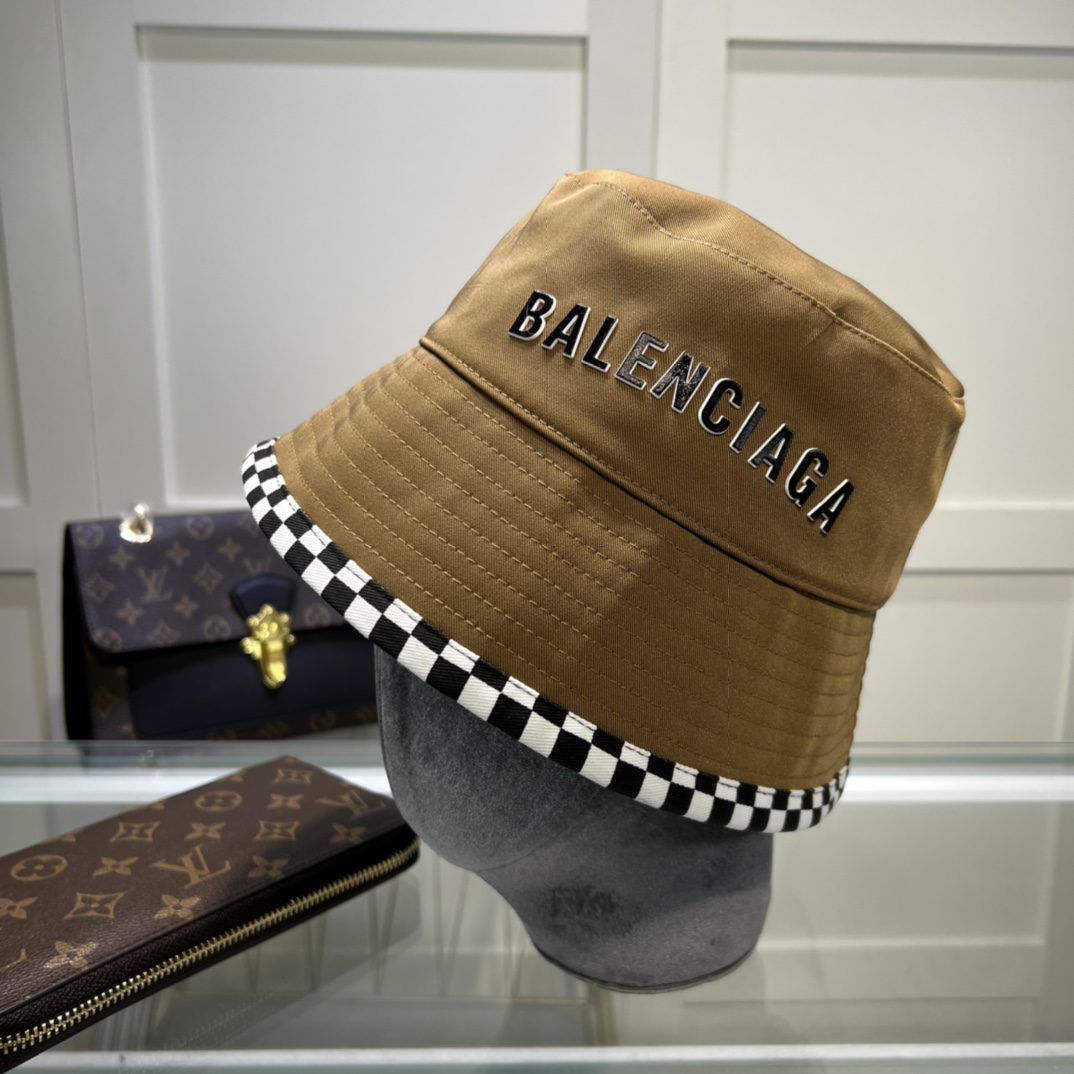 BALENCIAGA Bucket Hat Brown Hat