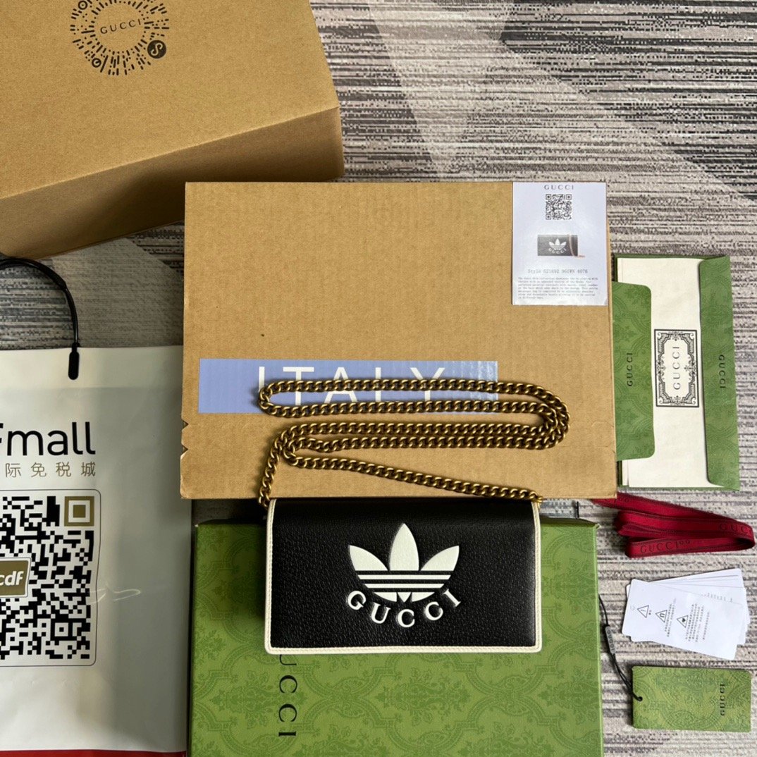 Gucci x Adidas Wallet With Chain Black For Women, Women’s Bags 7.5in/19cm Gucci 621892 UZ3BG 1057