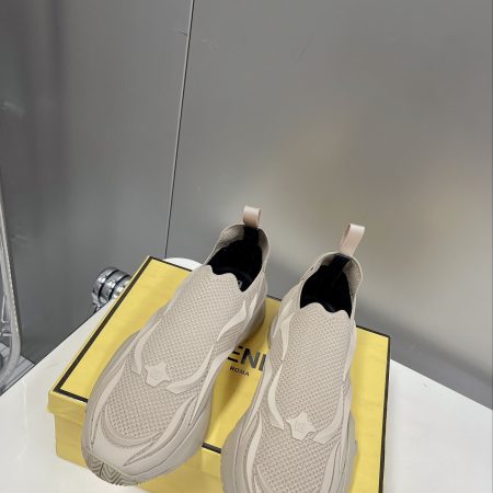 Fendi Low Trainers Sneakers Beige For Women 