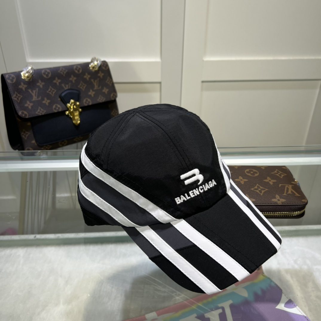 BALENCIAGA Logo Visor Cap Black Cap
