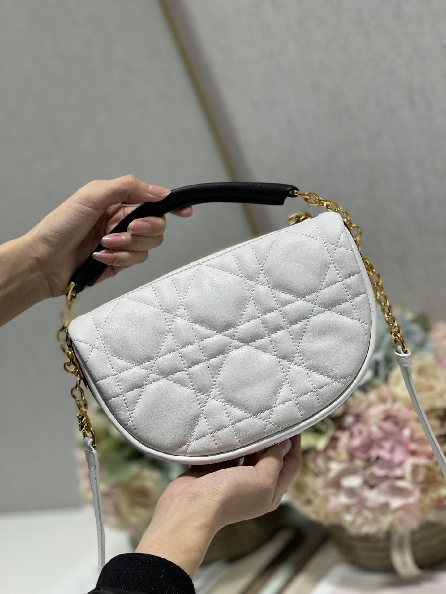 Christian Dior Small Dior Vibe Hobo Bag White Cannage, White, For Women Women’s Handbags, Crossbody Bags, 20cm CD M7200ONOA_M879