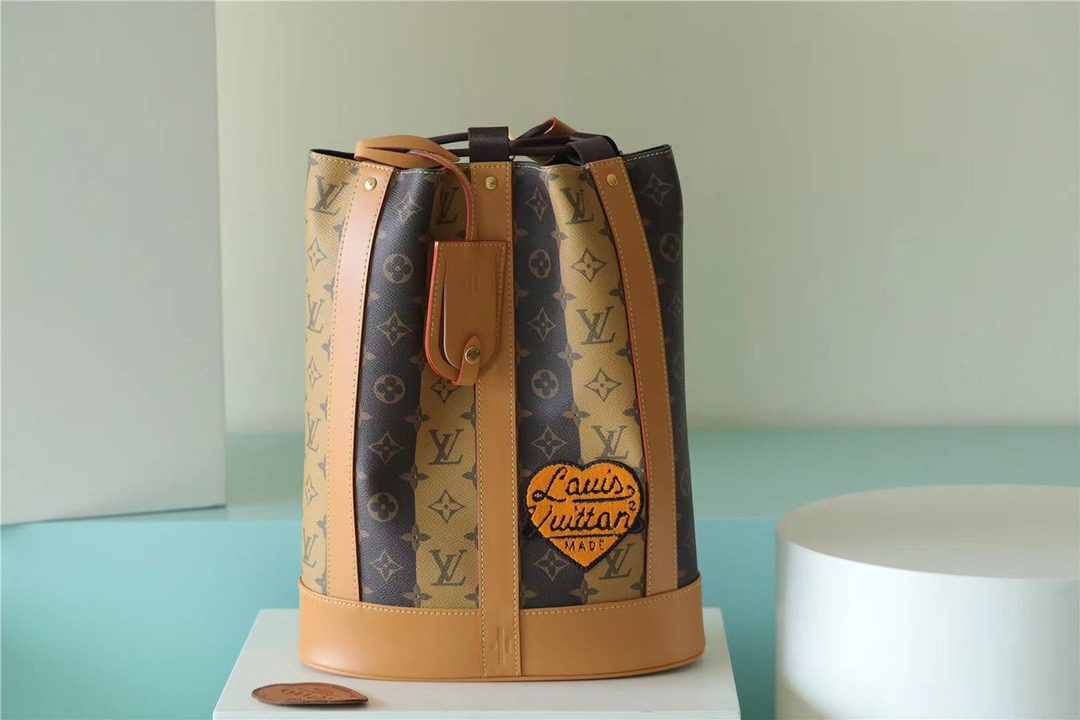 Louis Vuitton Randonee Messenger Monogram Stripes Brown For Men, Men’s Bags, Shoulder And Crossbody Bags 10.4in/26cm LV M45968