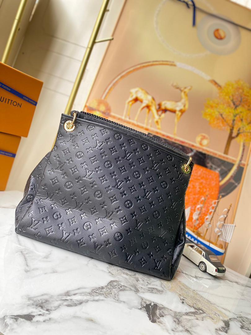 Louis Vuitton Artsy MM Monogram Empreinte Black For Women, Women’s Handbags, Shoulder Bags 16.1in/41cm LV M41066
