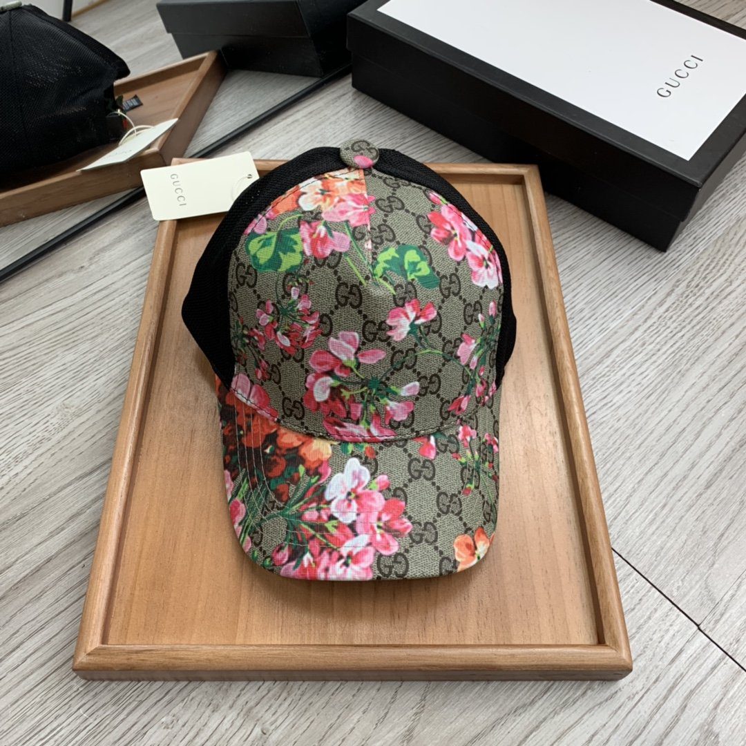 GUCCI Canvas Baseball Cap Multiple Color