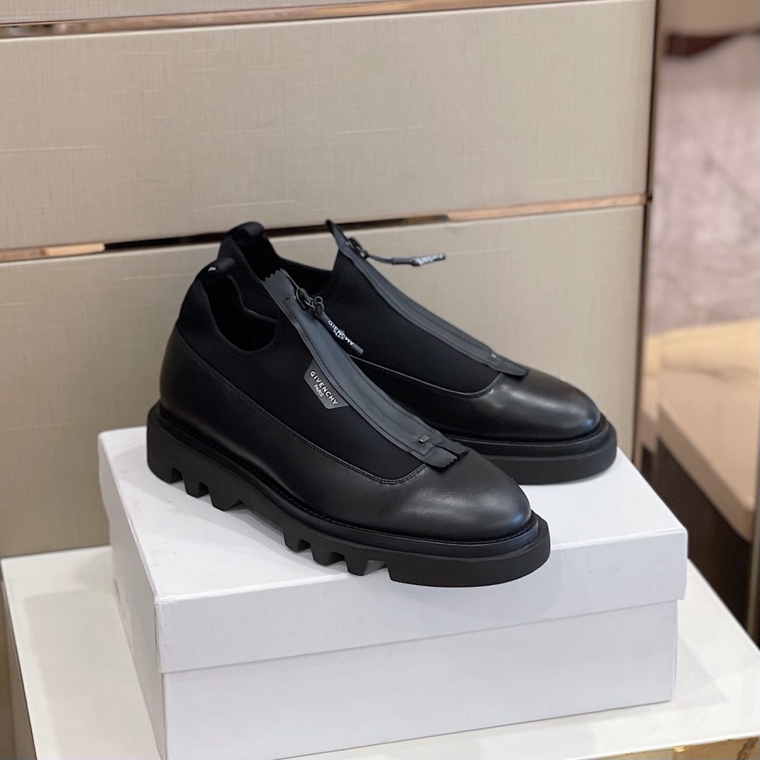 Givenchy Combat Derby Zip-Up Shoes Black For Men GVC