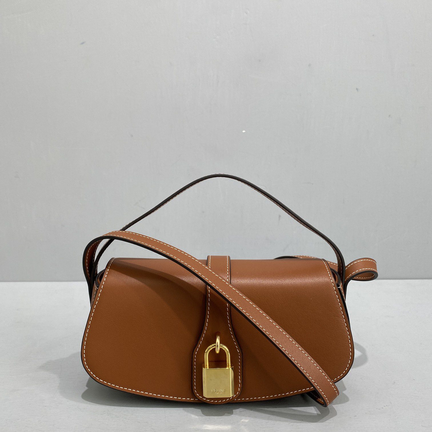 Celine Clutch On Strap Brown For Women 7in/18cm 10I593DQ1.04LU