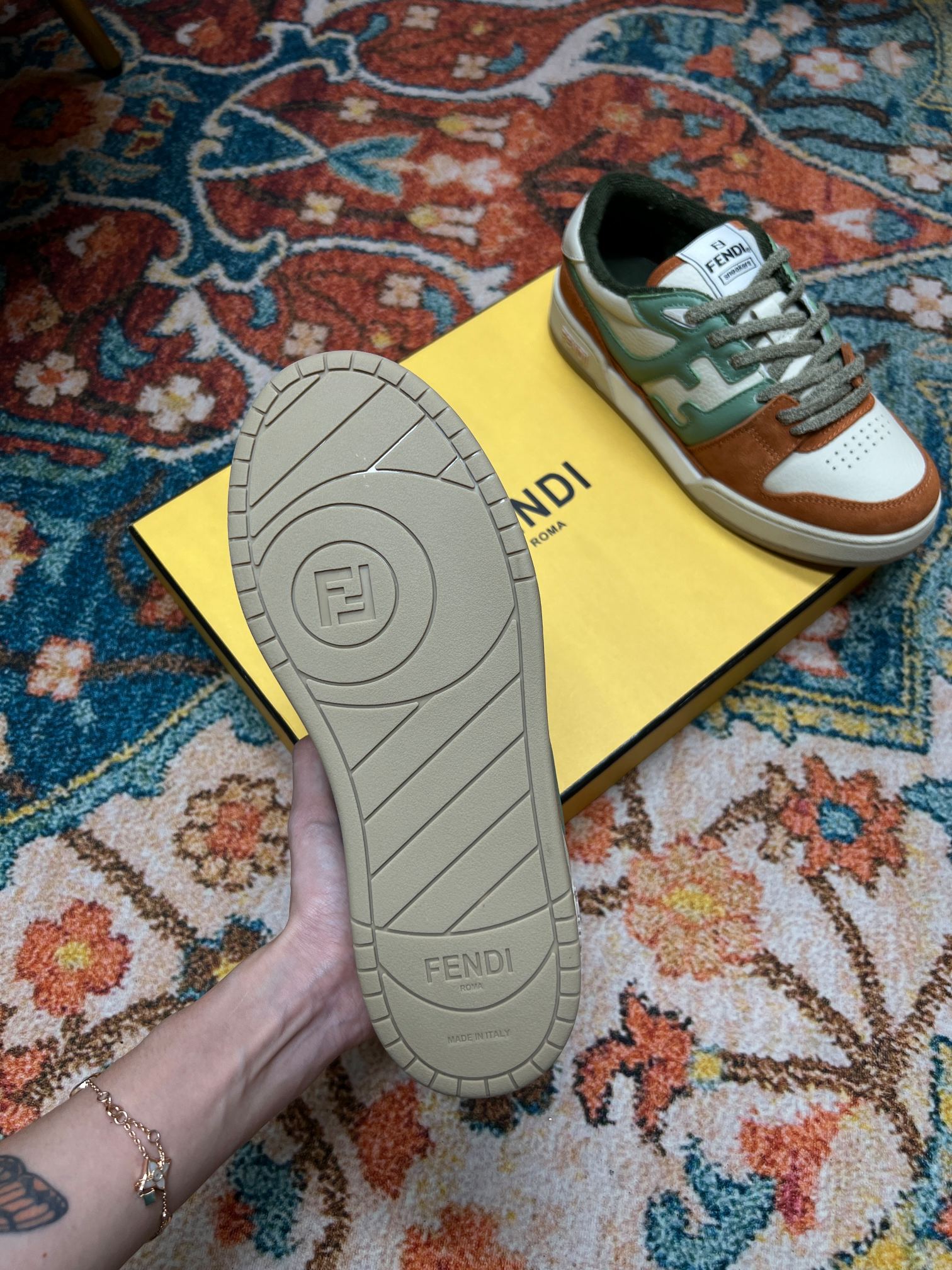 64a924c6.jpg