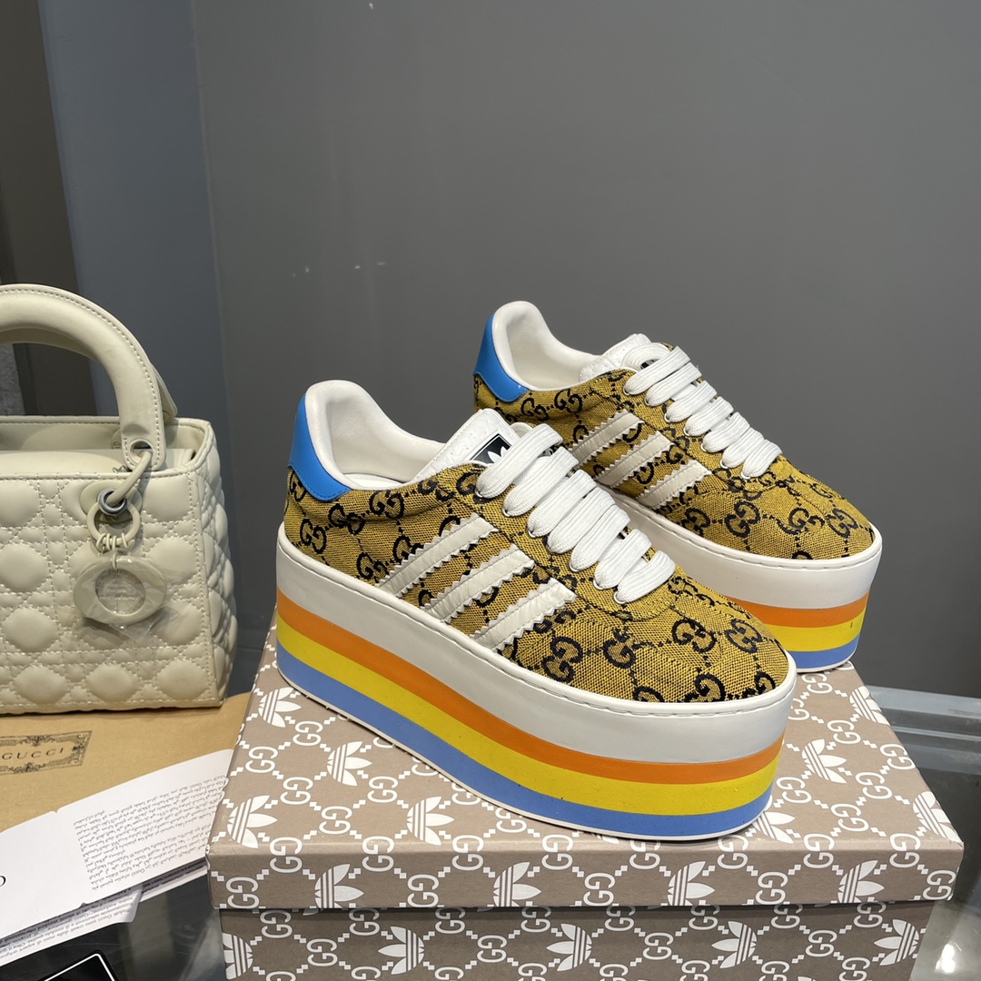 Gucci x Adidas Women’s Gucci Gazelle Sneaker Beige For Women Gucci 707873 UWV20 7163