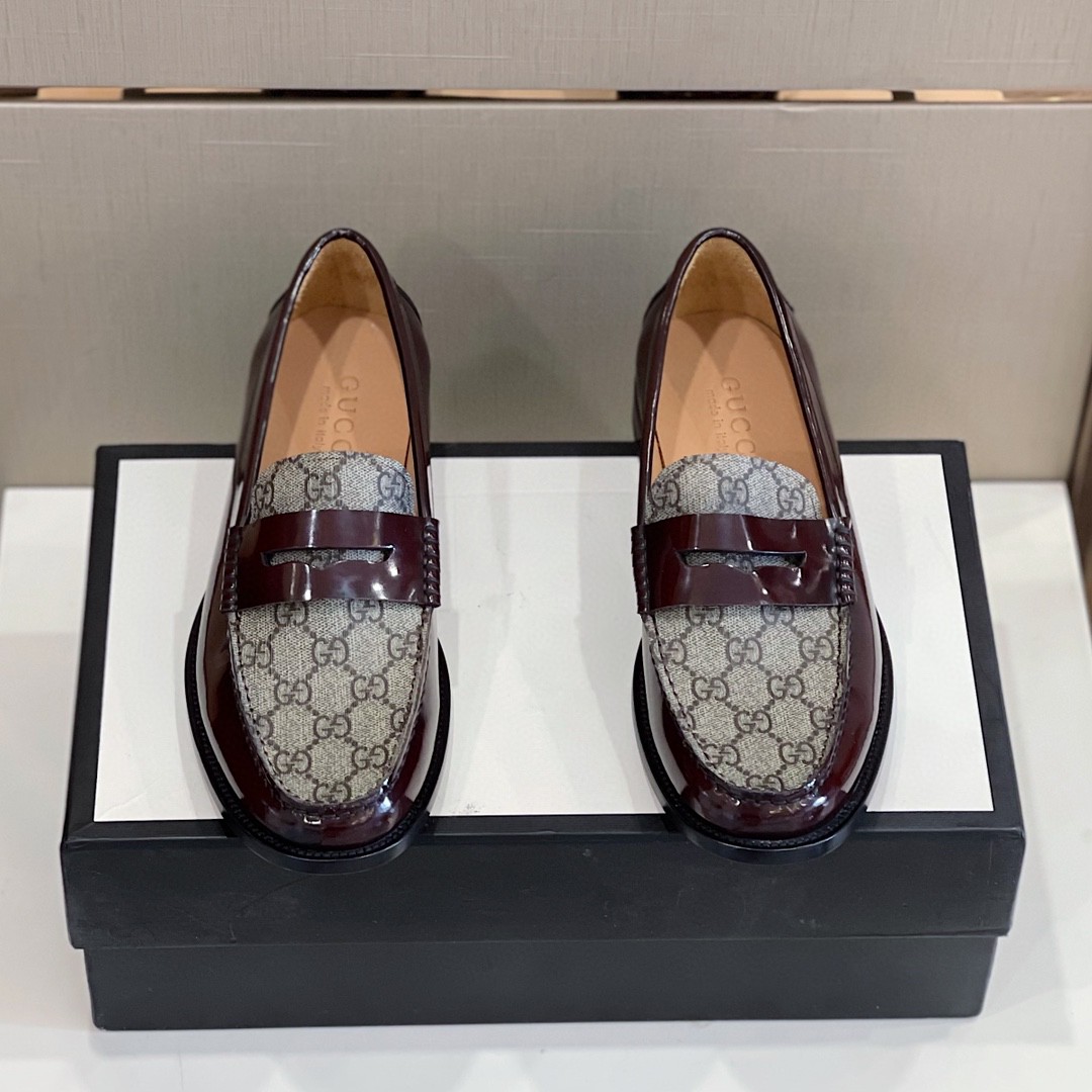 Gucci Men’s Gucci Loafers Horsebit Brown And Beige For Men 699501