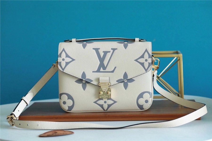 Louis Vuitton Pochette Metis Monogram Empreinte White For Women, Women’s Handbags, Shoulder Bags And Crossbody Bags 9.8in/25cm LV 