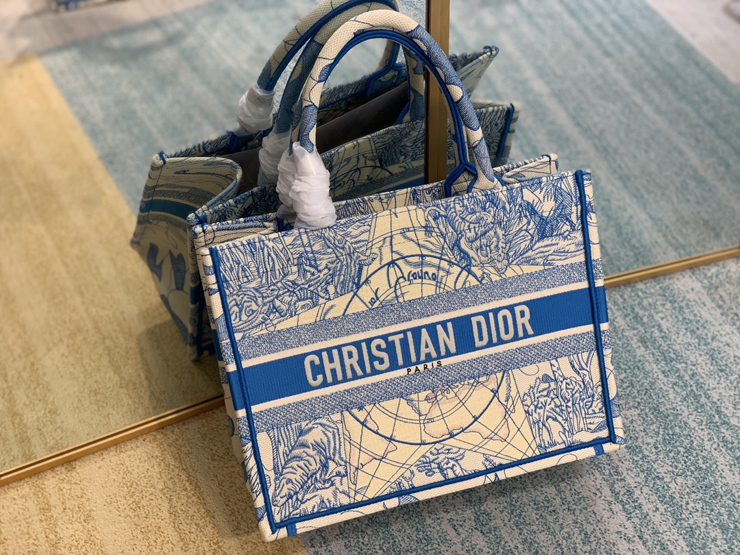 Christian Dior Medium Dior Book Tote Bag By Maria Grazia Chiuri For Women 14in/36cm CD