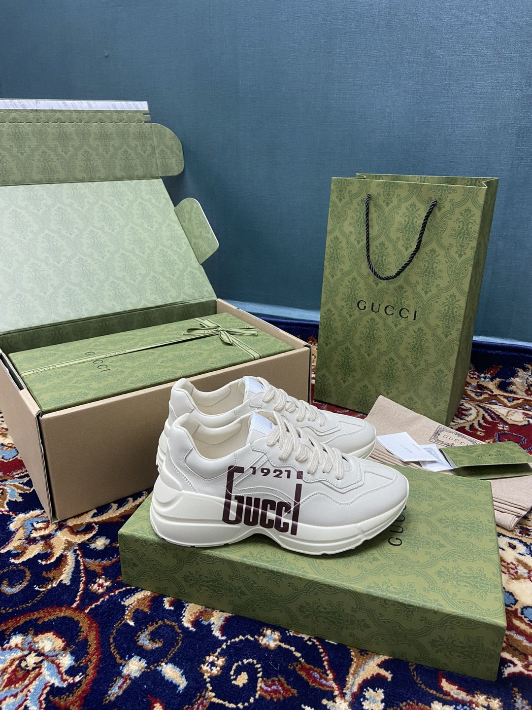 Gucci Men’s Rhyton Sneakers With Logo 1921 Gucci White Ivory For Men ‎684896 DRW00 9522