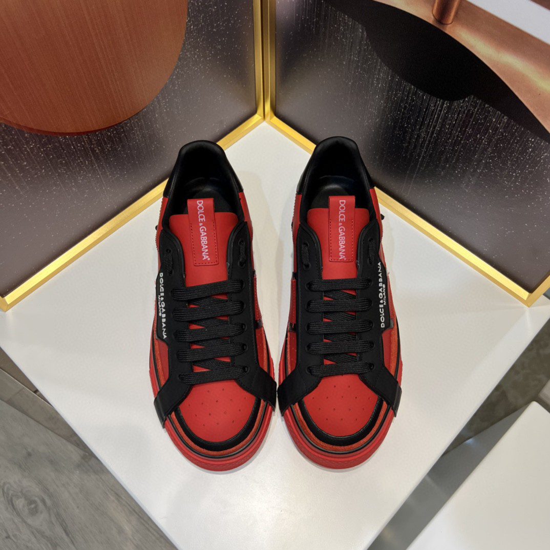 Dolce & Gabbana Mixed-Material Custom 2.Zero Sneakers Red For Men DG Shoes CS1863AQ69789650