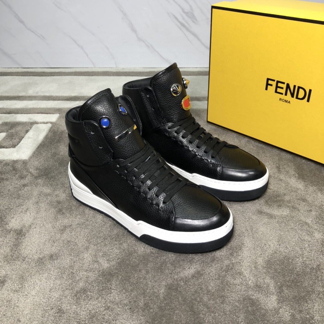 Fendi Force High Tops Sneakers Black For Men