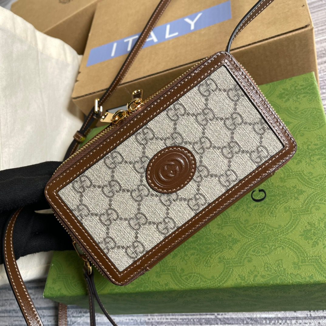 Gucci Mini Bag With InterlockingĀ G Beige And Ebony Gucci Supreme Canvas And Brown For Women 9in/23cm GG
