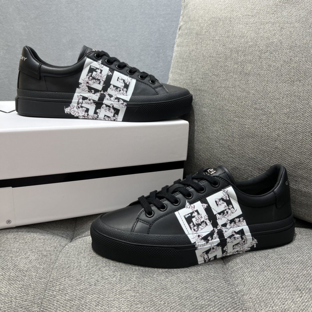 Givenchy City Sport 101 Dalmatians Sneakers Black For Men GVC