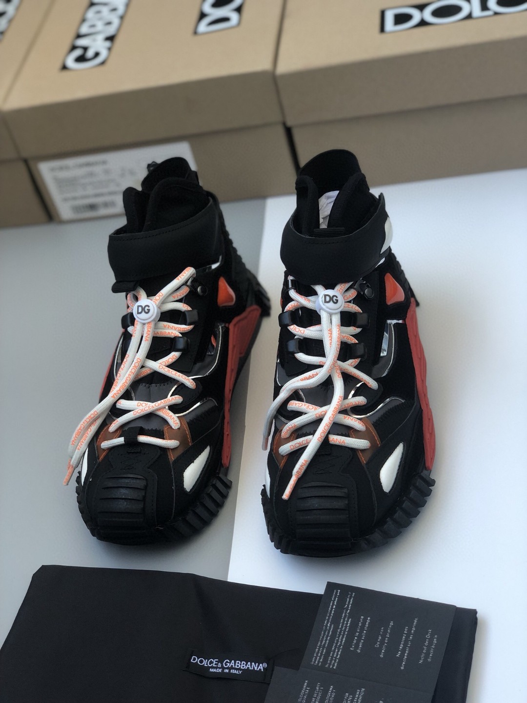 Dolce & Gabbana 2.Zero Custom High-Top Sneakers With Contrasting Details Black/Red For Men DG Shoes
