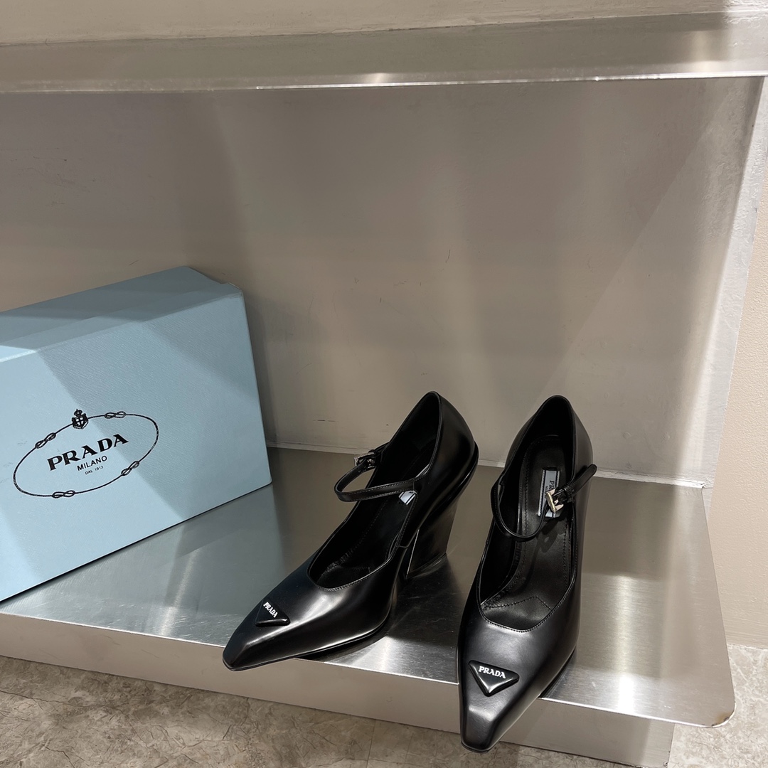 Prada Brushed Pumps Black For Women 3.7in/95mm Prada 1I982M_055_F0002_F_A095