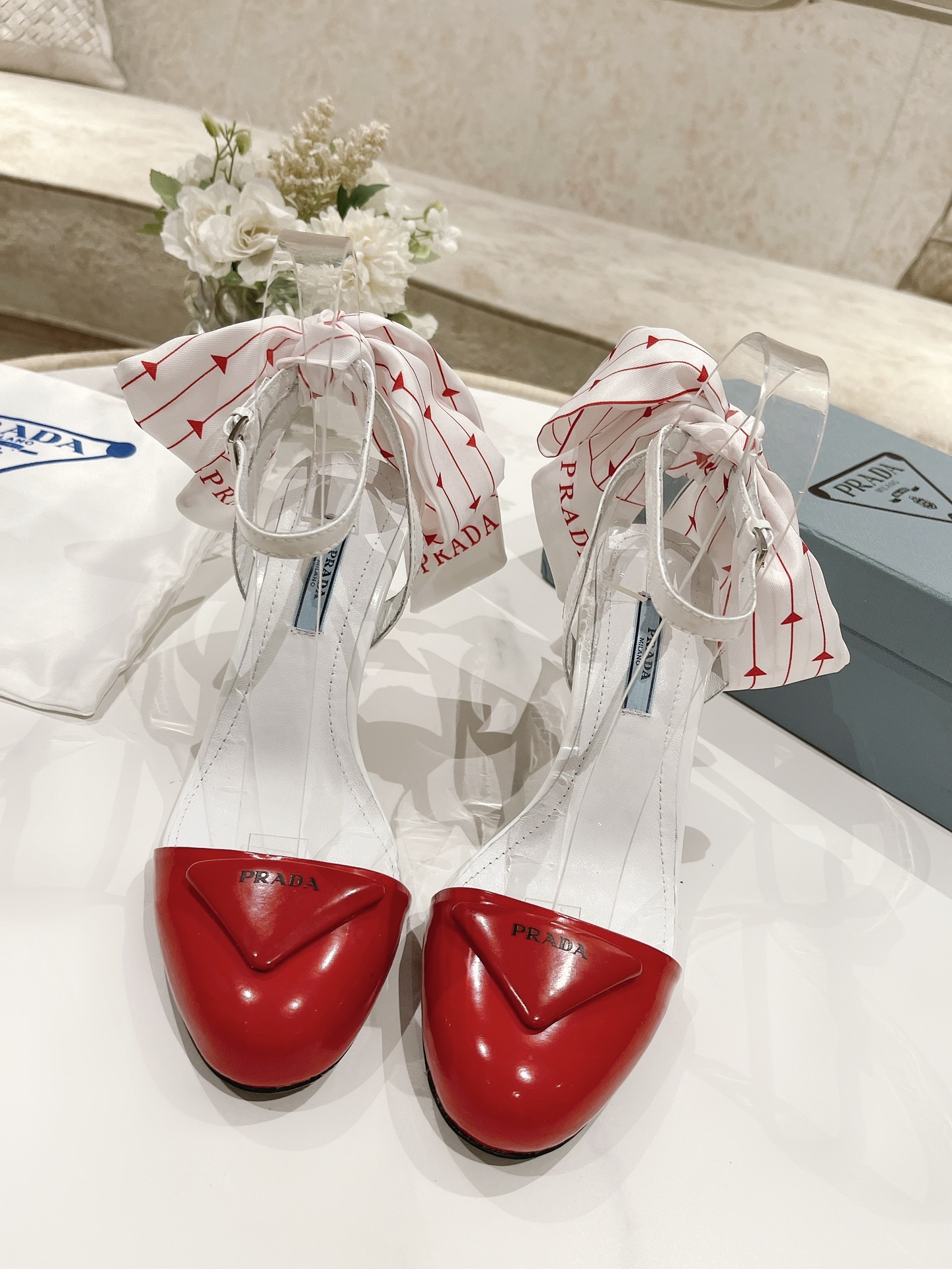 Prada Patent Sling-Back Pumps White/Red For Women 3.5/90mm Prada