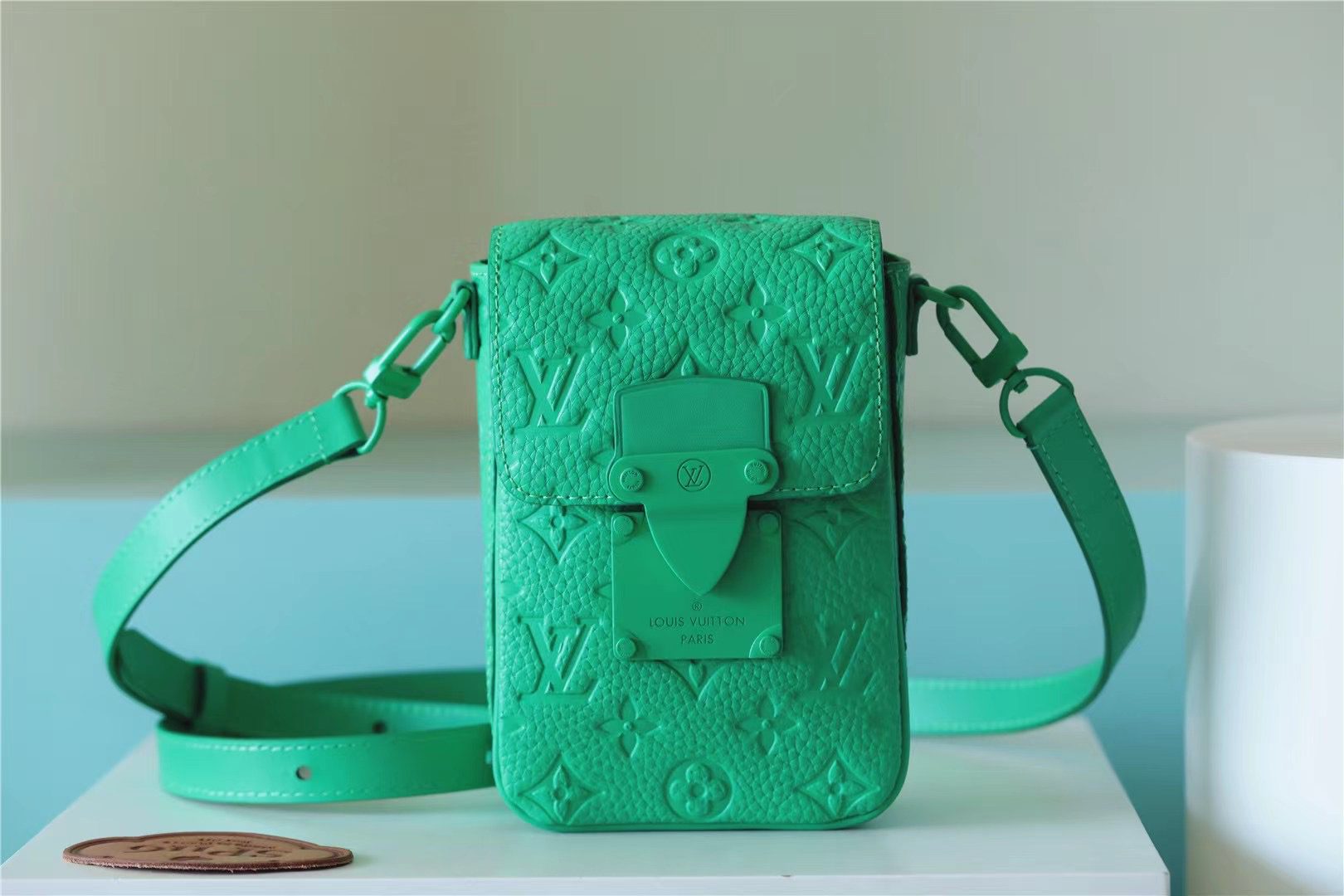 Louis Vuitton S-Lock Vertical Wearable Wallet Taurillon Monogram  Minty Green For Men, Men’s Bags, Shoulder And Crossbody Bags 7.5in/19cm LV M81525