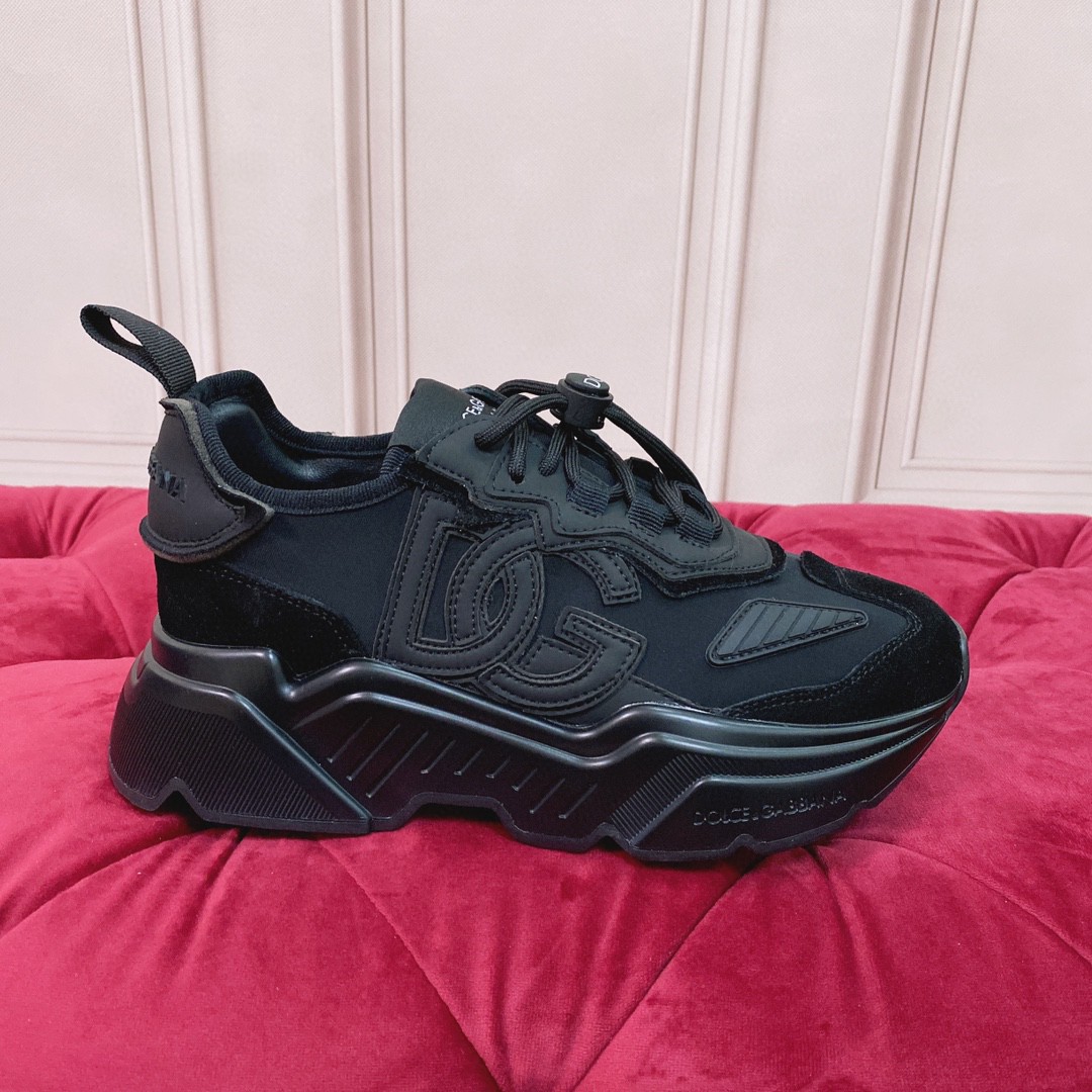 Dolce & Gabbana Mixed-Materials Daymaster Sneakers Black For Men DG Shoes