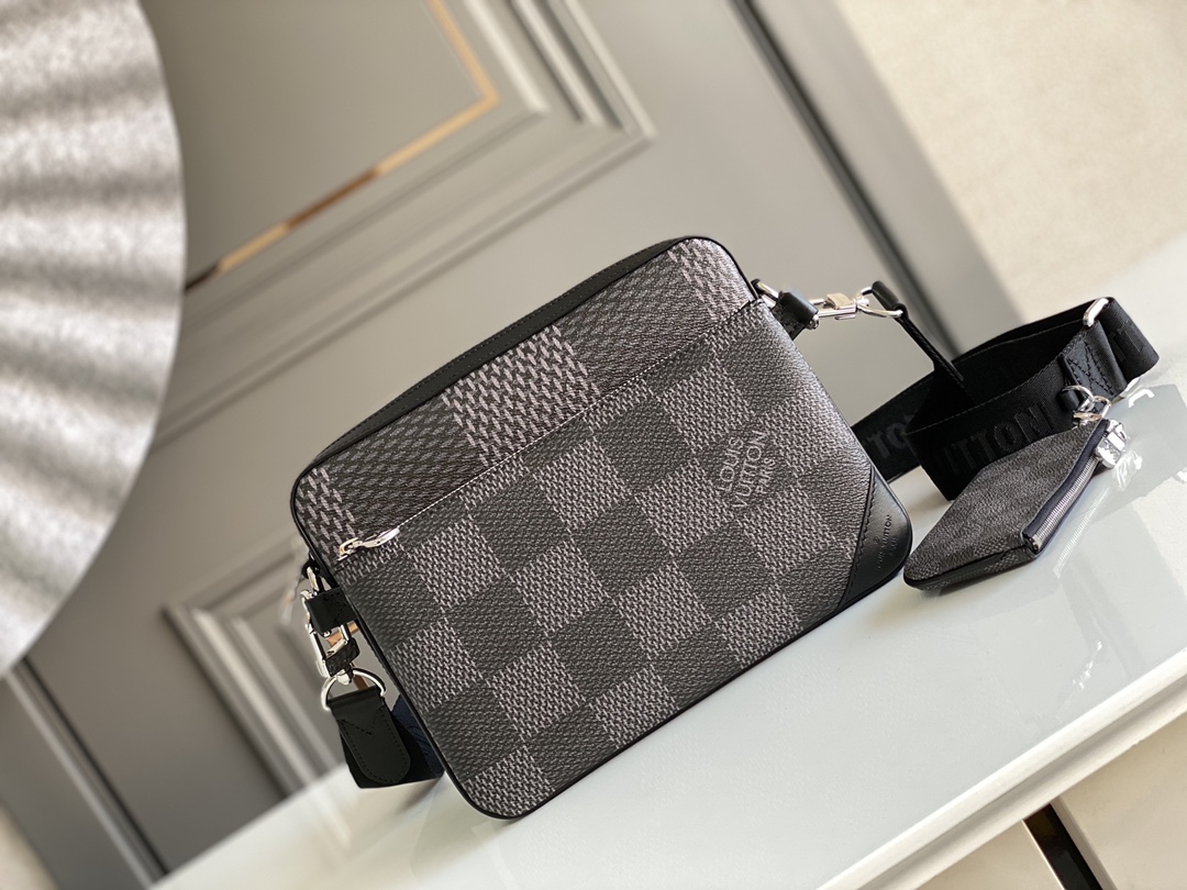 Louis Vuitton Trio Messenger Damier Graphite Black For Men, Men’s Bags, Shoulder And Crossbody Bags 9.8in/25cm LV N50017