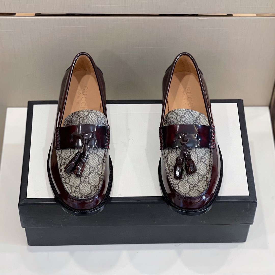 Gucci Men’s Gucci Loafers Horsebit With Tassel Brown And Beige For Men 673817 17X50 2580