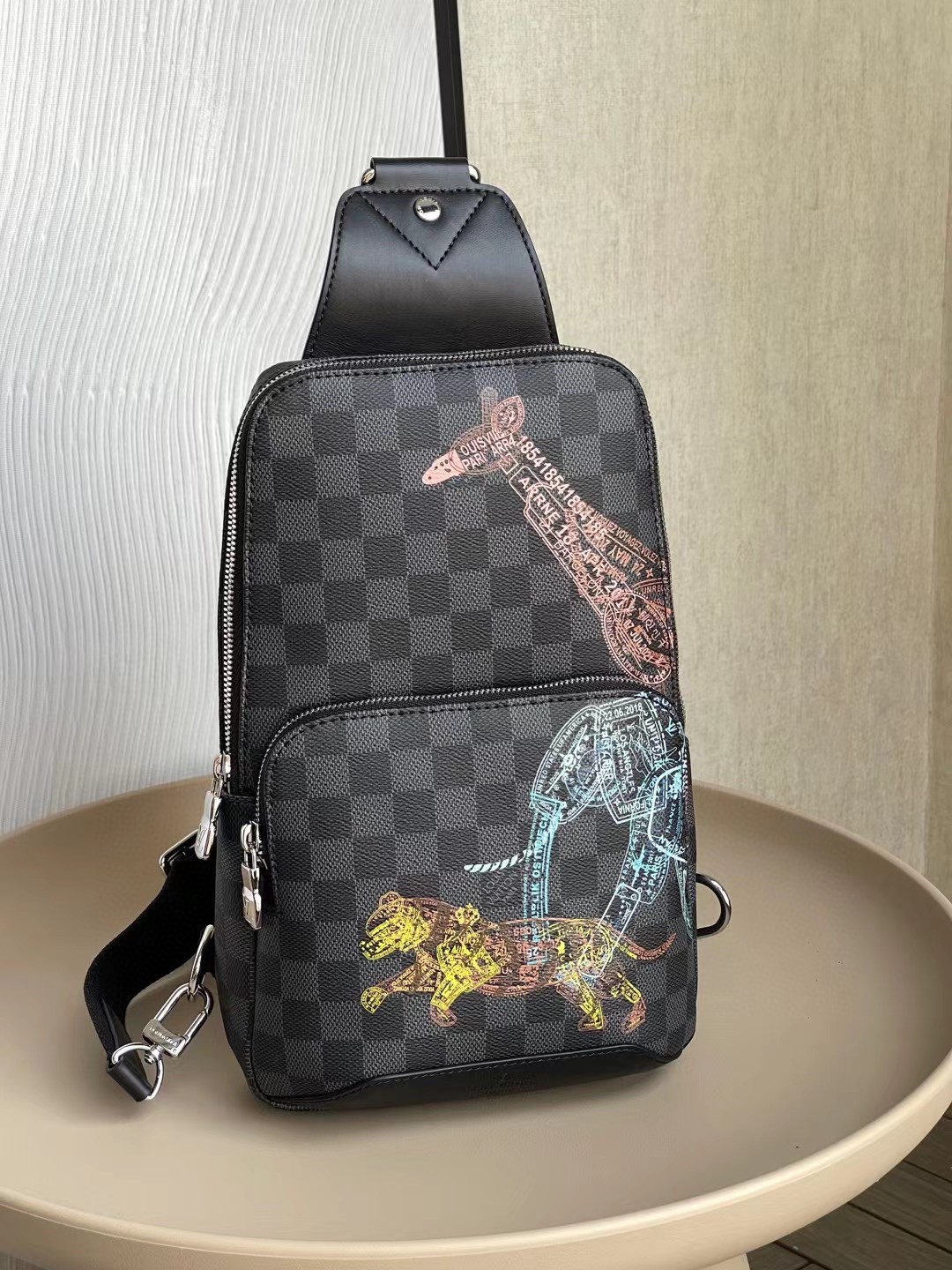 Louis Vuitton Avenue Sling Bag Damier Graphite For Men, Men’s Bags, Crossbody Bags 12.2in/31cm LV N452877